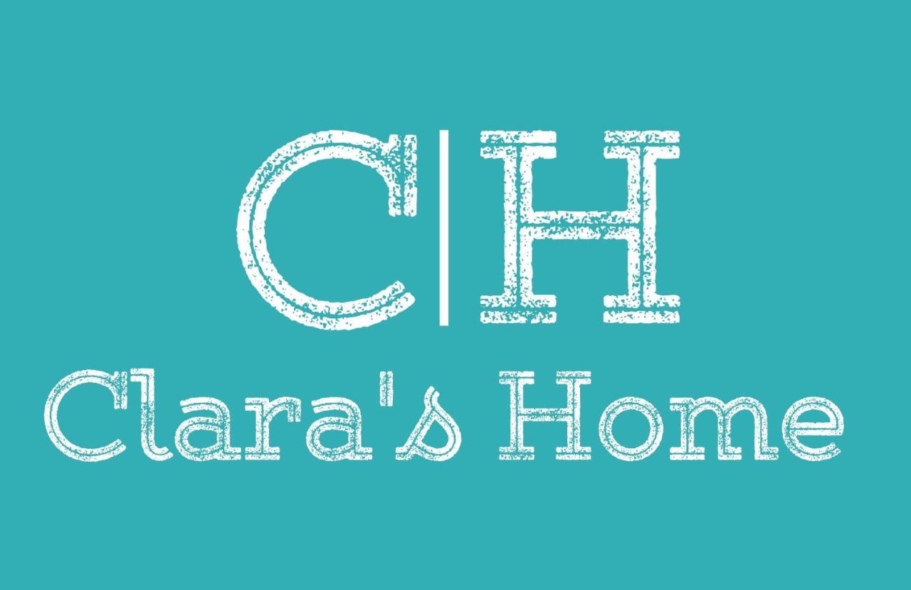 Apartment Clara's Rom